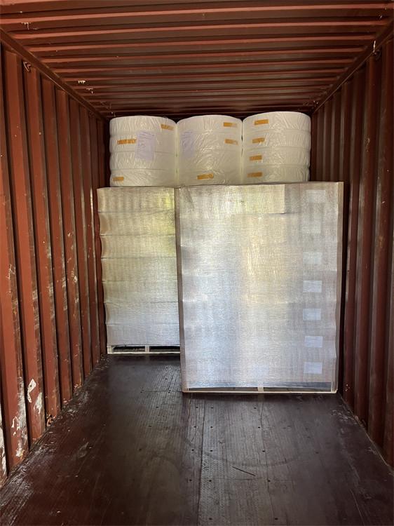 WEIHONGLAI Helps Nigerian Customer to Mix Loading the Sanitary Napkin Raw Materials