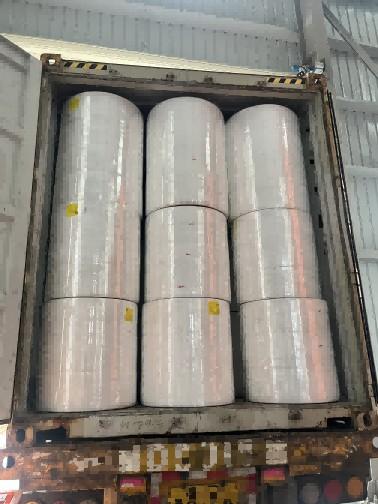 WEIHONGLAI loading 40HQ Container of Raw Materials For Sanitary Napkin Shipped to Africa